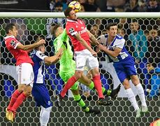 包含宾菲加队员练习各项技能，为未来战斗做好准备的词条