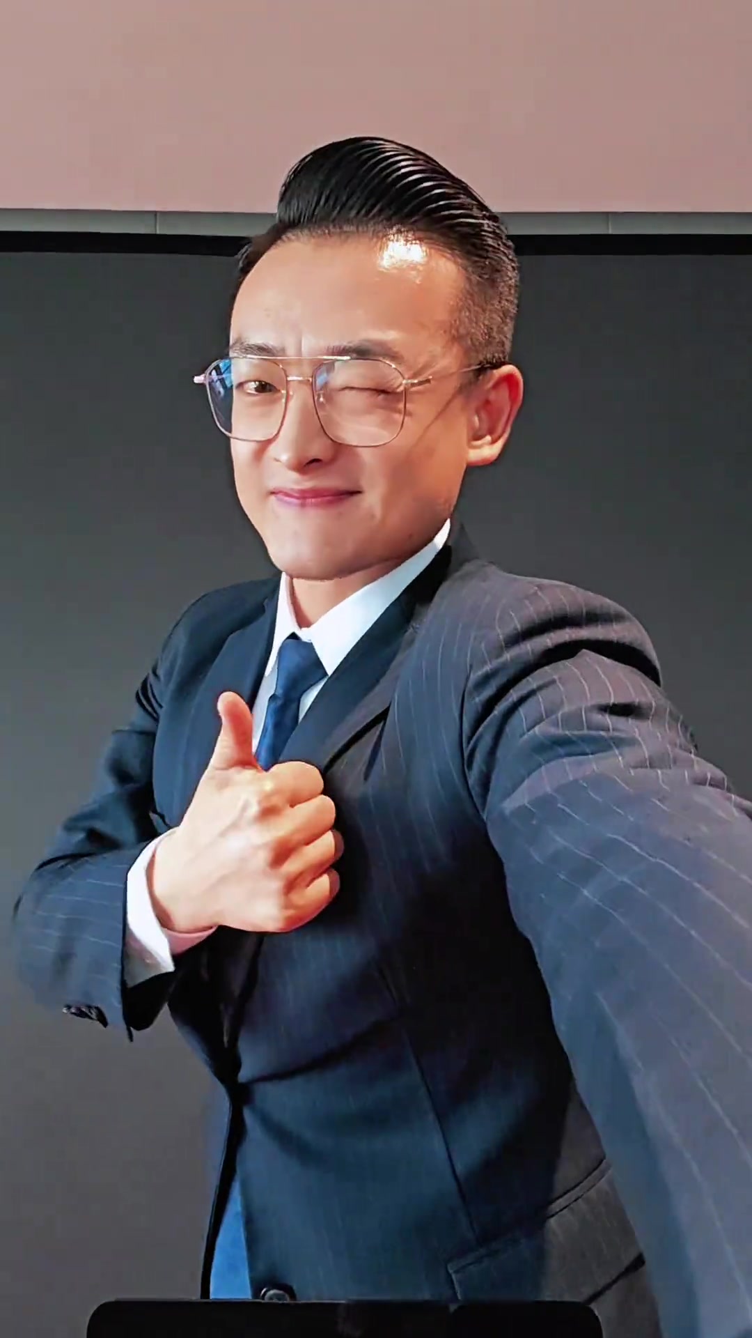 TheShy巅峰对决，德约科维奇与50激战德国队分钟，绝杀胜负难料！