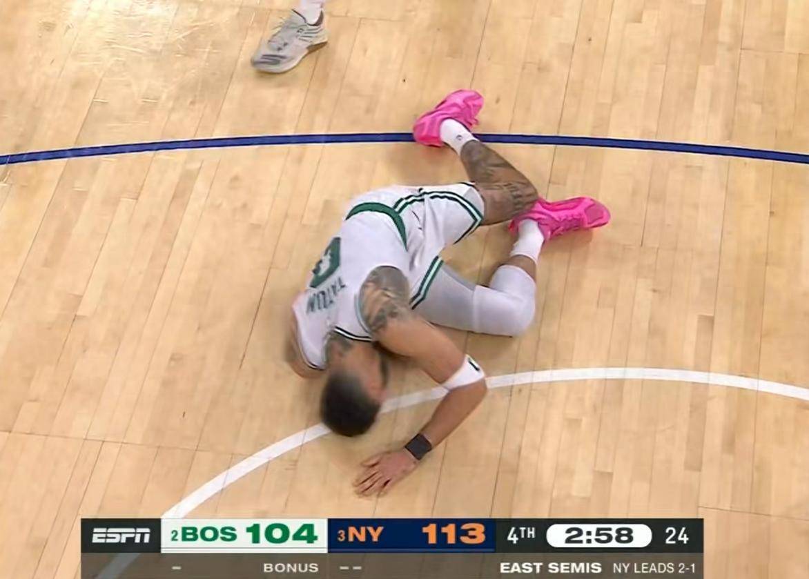 塔图姆迎来十五赛季高光表现，湖人球迷沸腾！