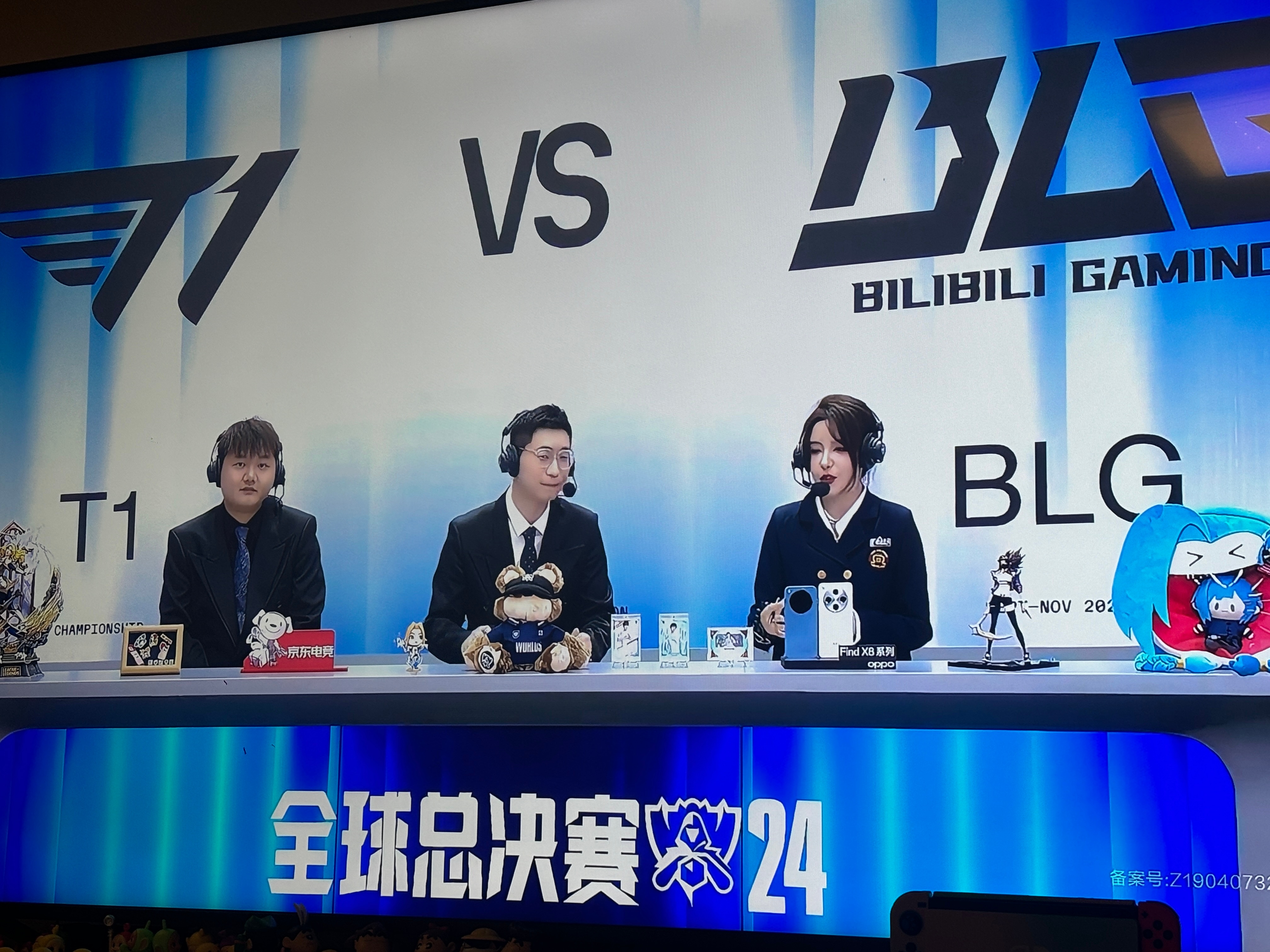 Faker巅峰对决，西亚卡姆与30激战公牛分钟，惊险取胜胜负难料！