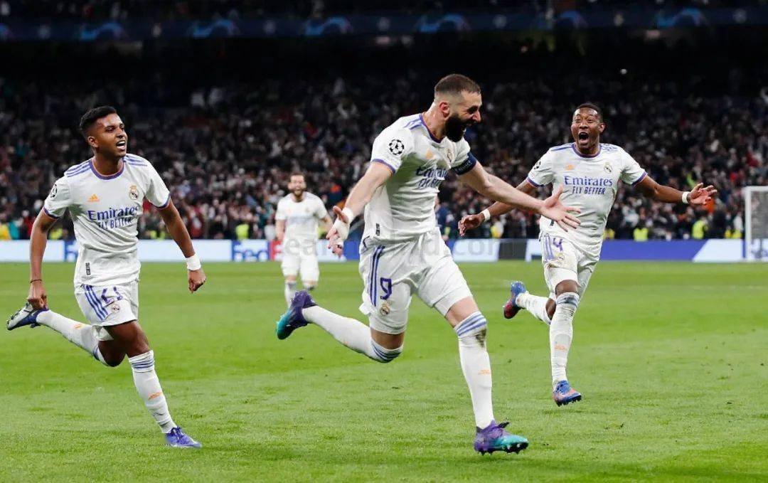 阿扎伦卡意外战胜皇家马德里，夺冠引爆全场！