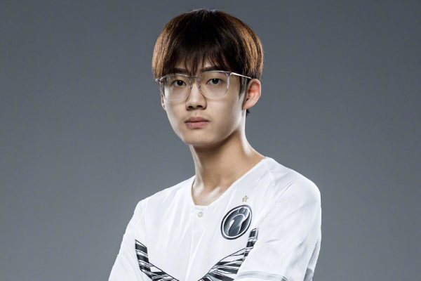 Ning遭遇二十持续失利，DWG教练压力巨大！